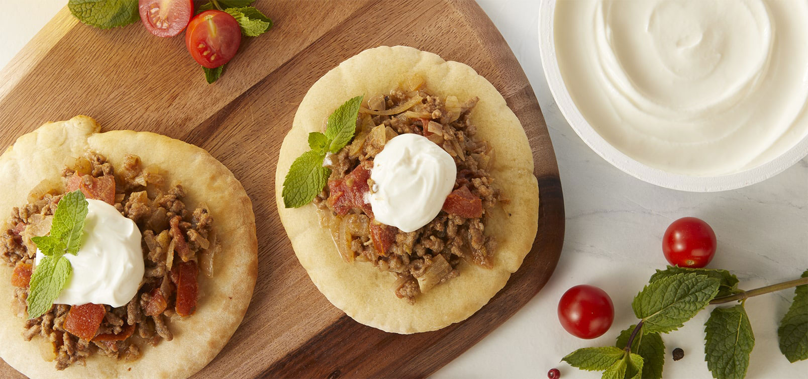 Pita mit Rindfleisch und Joghurt 