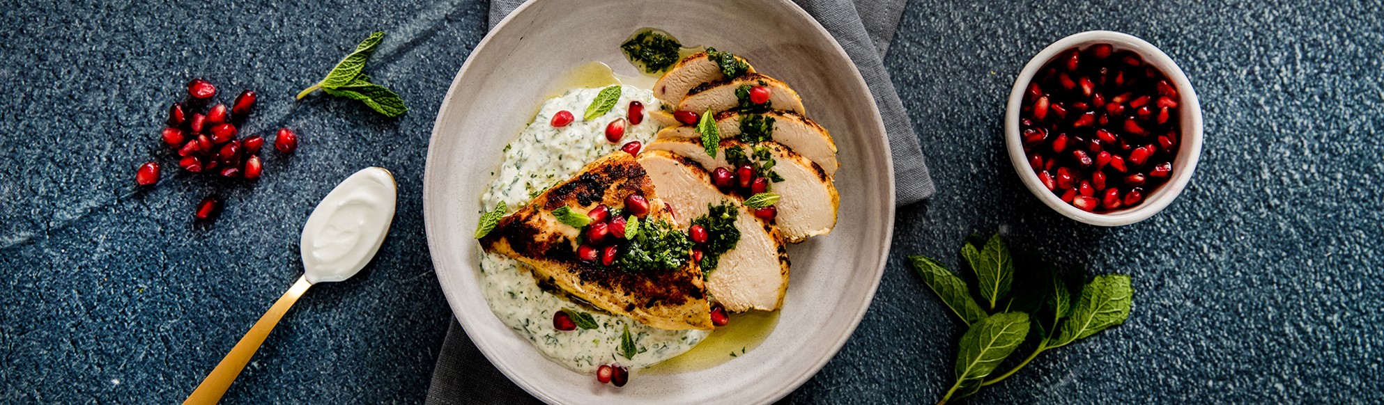 Kokos-Curry-Hühnchen mit Minz-Raita