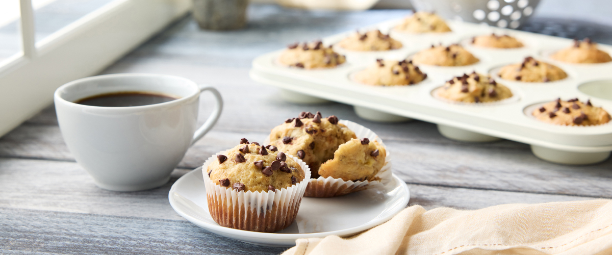 Bananenbrot-Muffins mit Schokoladenstückchen