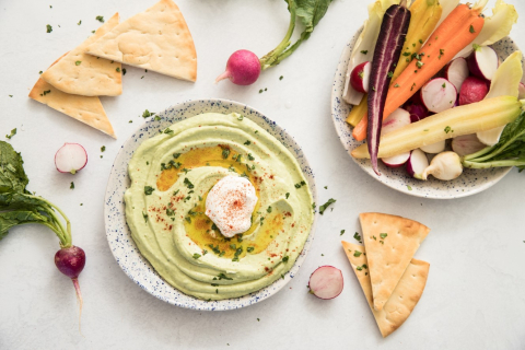 Avocado-Joghurt-Hummus