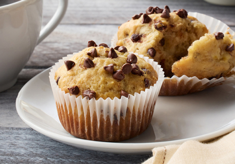 Bananenbrot-Muffins mit Schokoladenstückchen