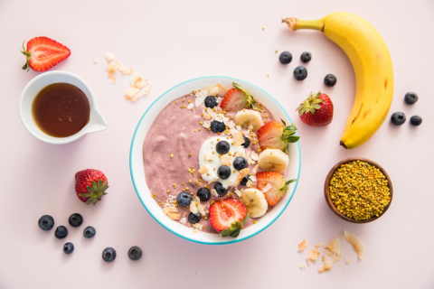 Smoothie-Bowl mit Joghurt